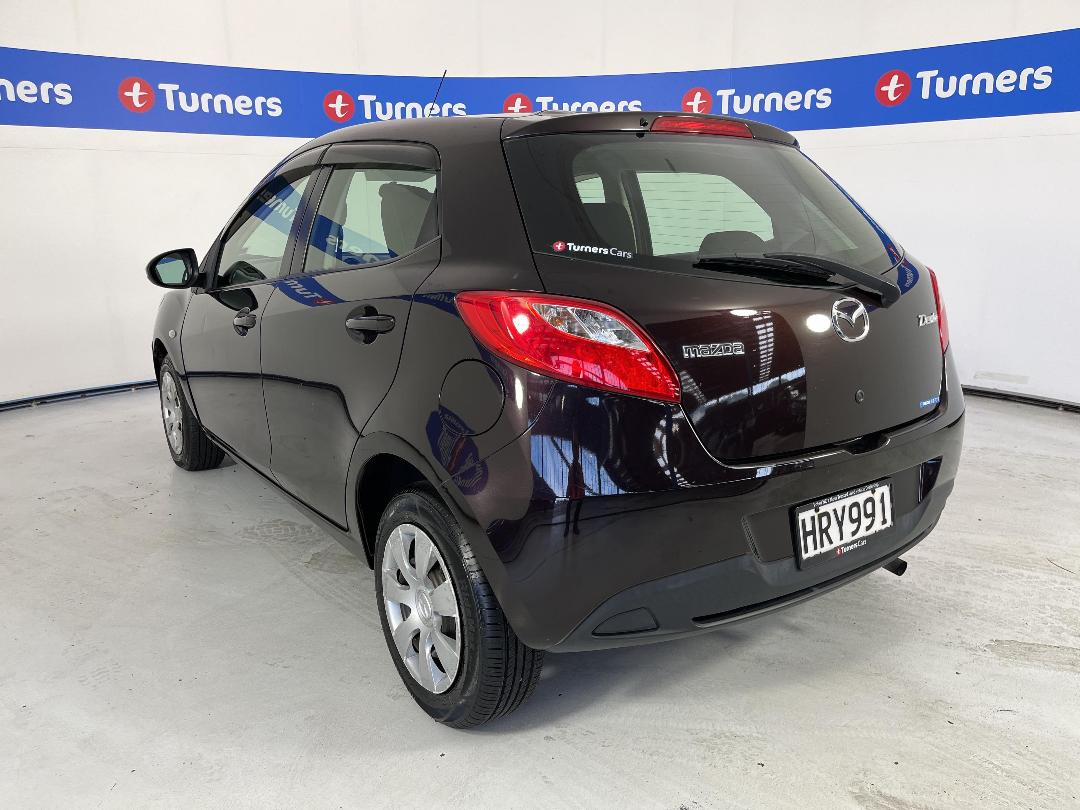 Photo '5' of Mazda Demio Photo '5' of Mazda Demio