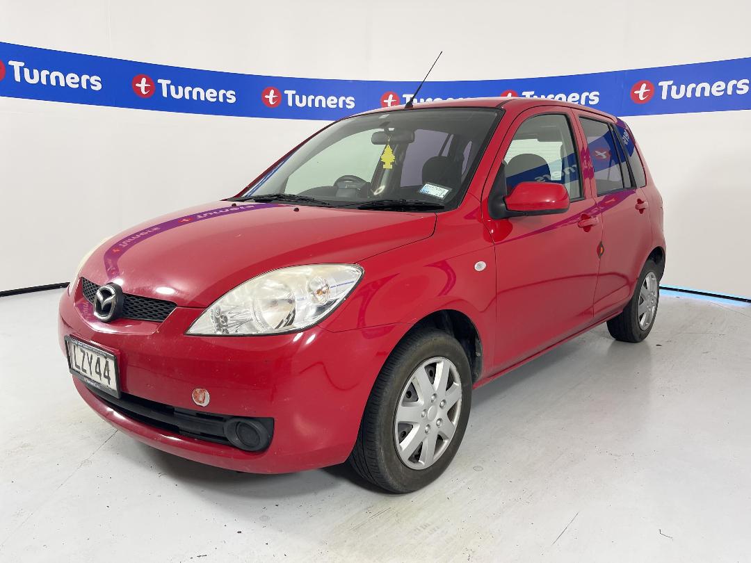 Photo '4' of Mazda Demio Photo '4' of Mazda Demio