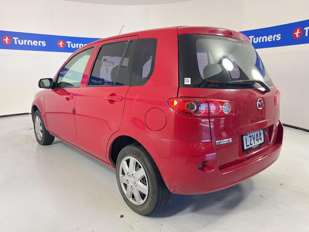 Photo '5' of Mazda Demio Photo '5' of Mazda Demio