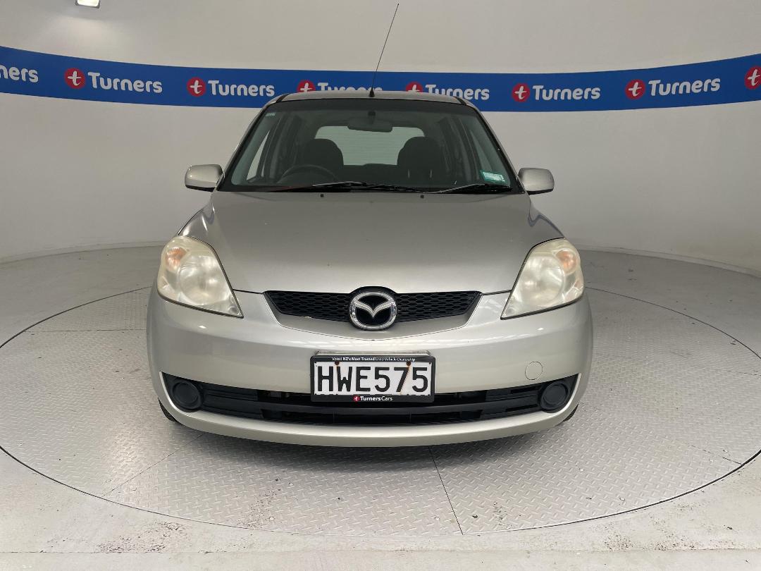 Photo '2' of Mazda Demio