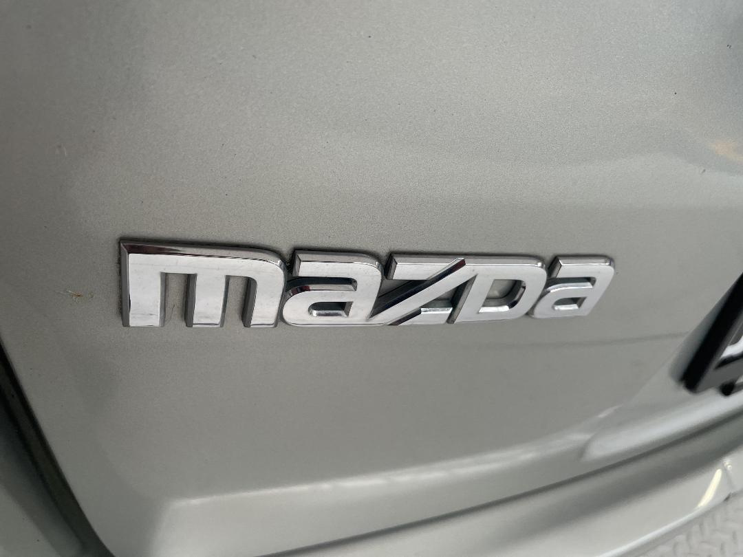 Photo '31' of Mazda Demio