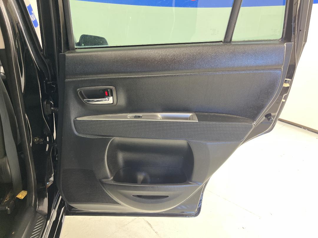 Photo '19' of Mazda Demio