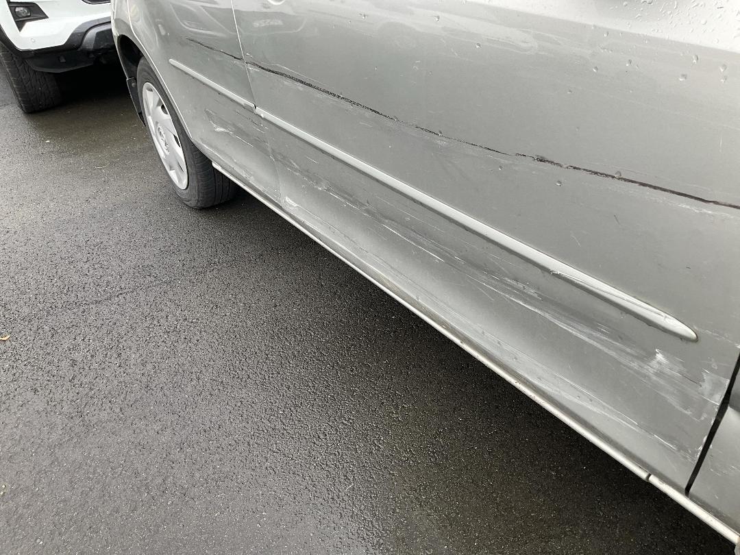 Photo '6' of Mazda Demio