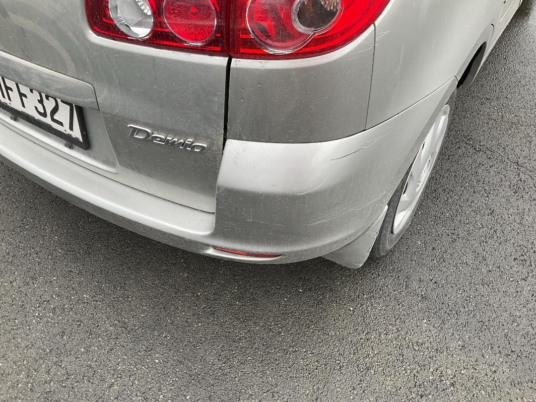 Photo '8' of Mazda Demio