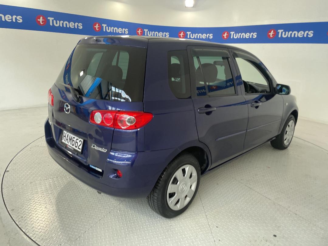 Photo '7' of Mazda Demio Photo '7' of Mazda Demio