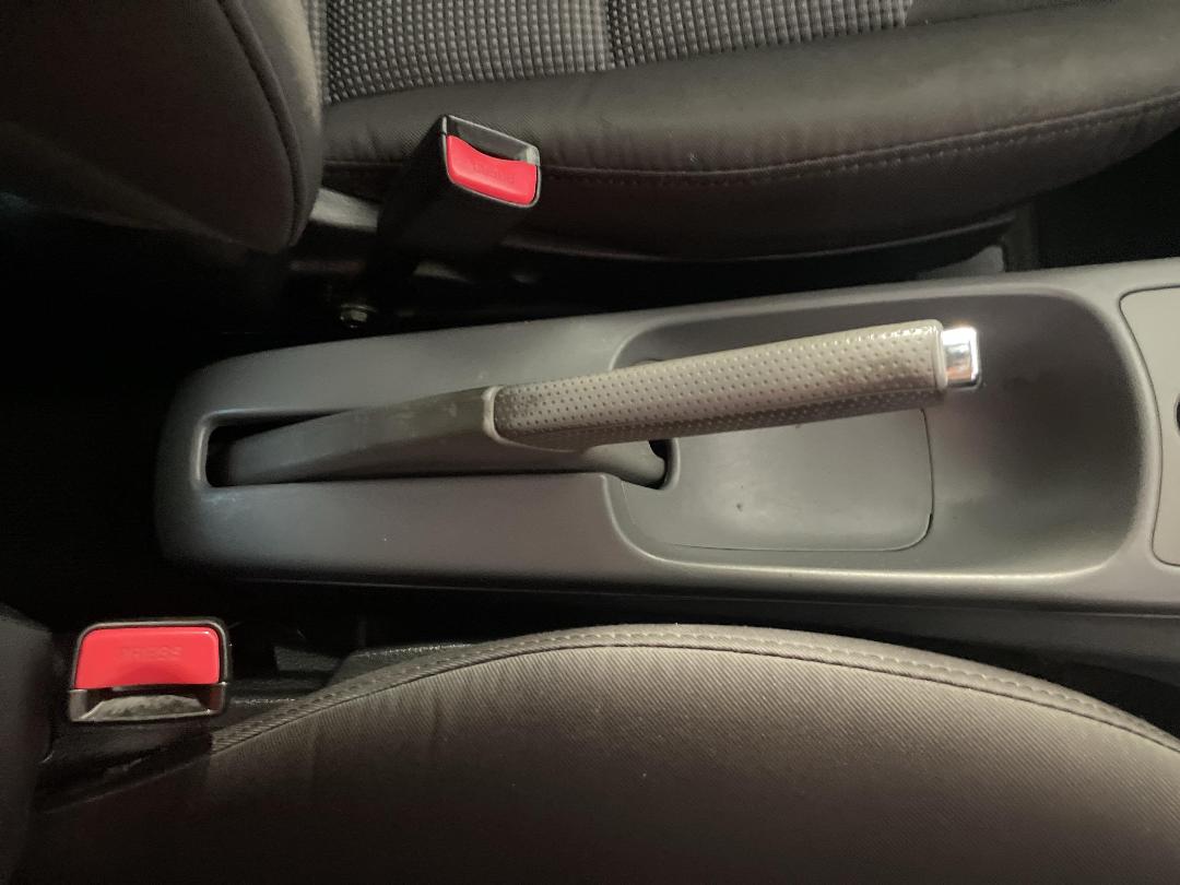 Photo '28' of Mazda Demio Photo '28' of Mazda Demio