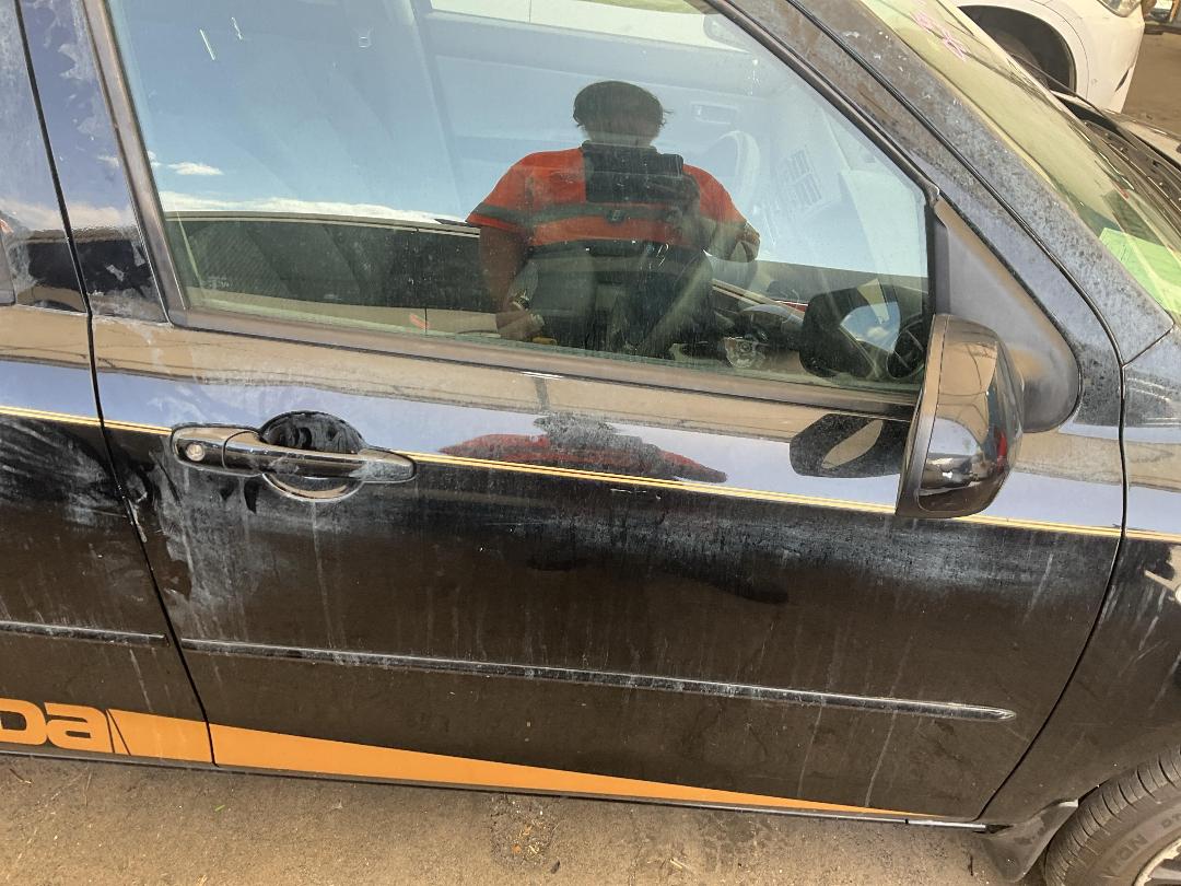 Photo '3' of Mazda Demio