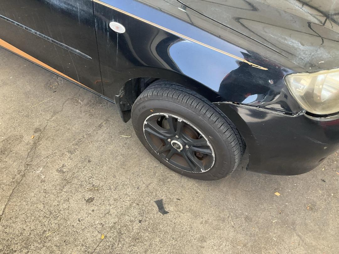 Photo '2' of Mazda Demio