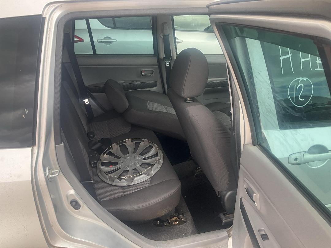 Photo '10' of Mazda Demio