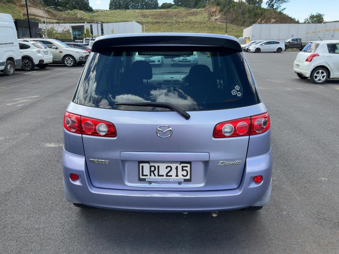 Photo '6' of Mazda Demio 1300