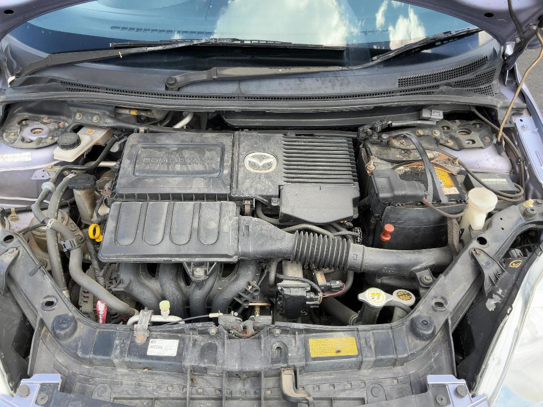 Photo '14' of Mazda Demio 1300