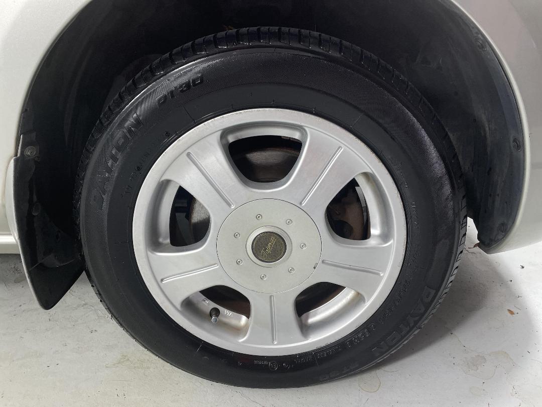 Photo '9' of Mazda Demio