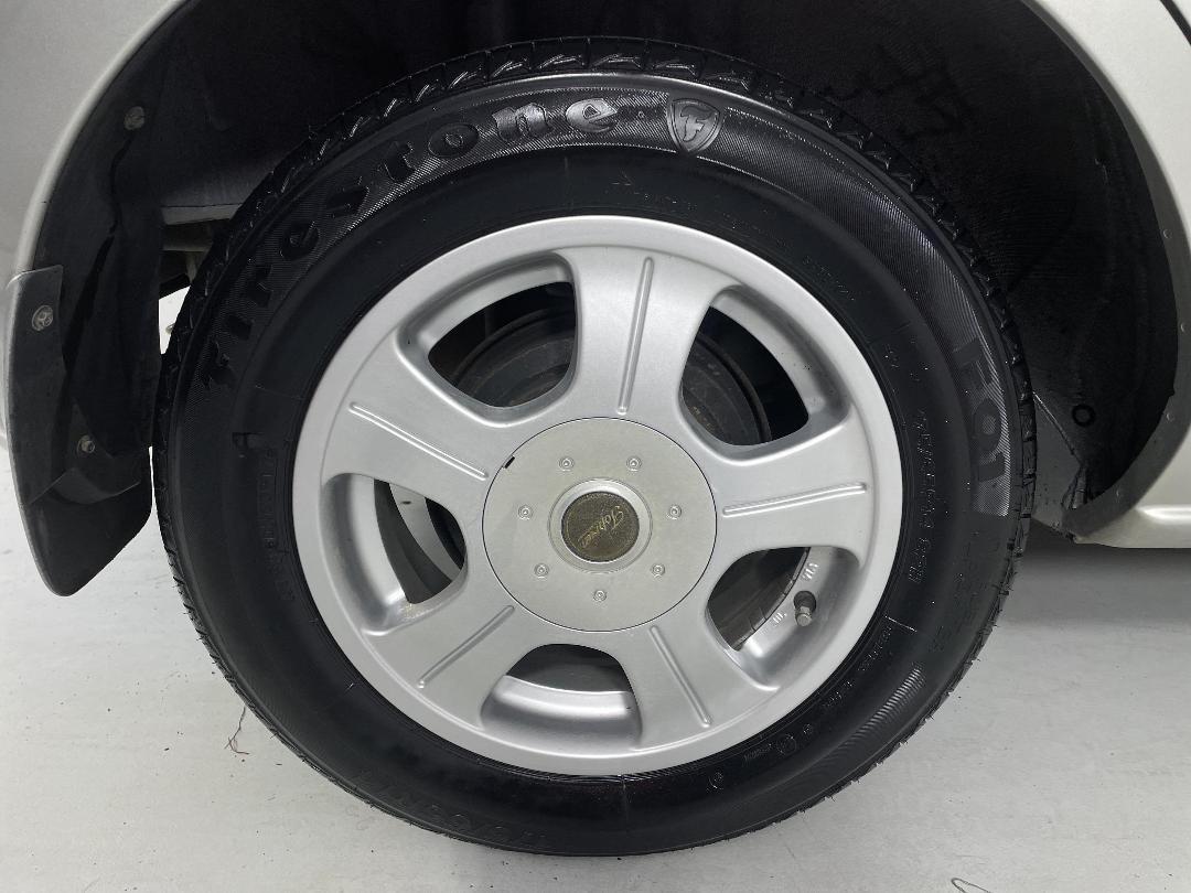 Photo '12' of Mazda Demio