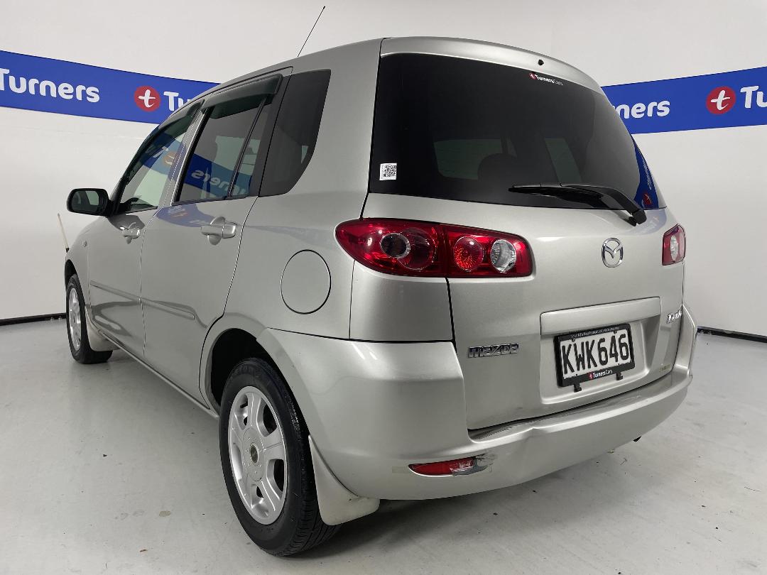 Photo '5' of Mazda Demio