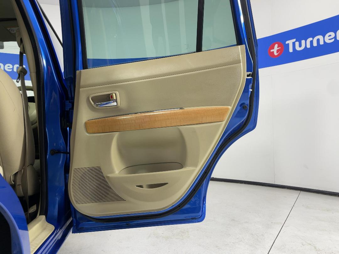 Photo '19' of Mazda Demio Photo '19' of Mazda Demio