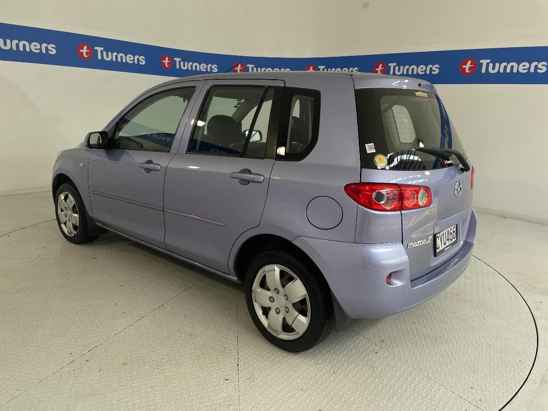 Photo '5' of Mazda Mazda2