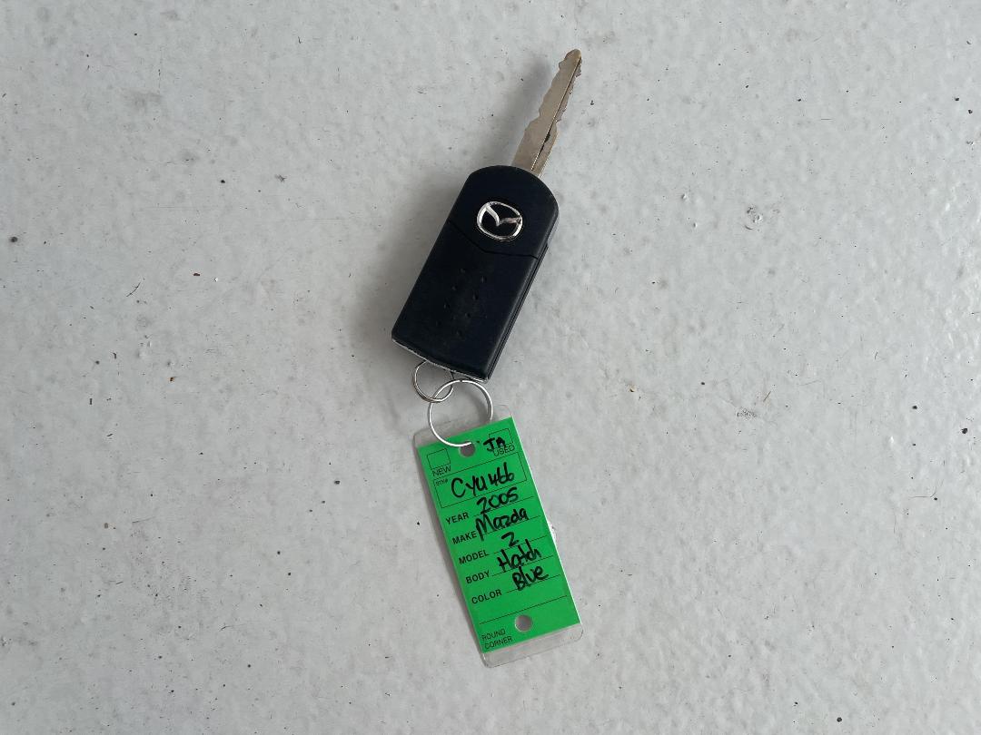 Photo '22' of Mazda Mazda2