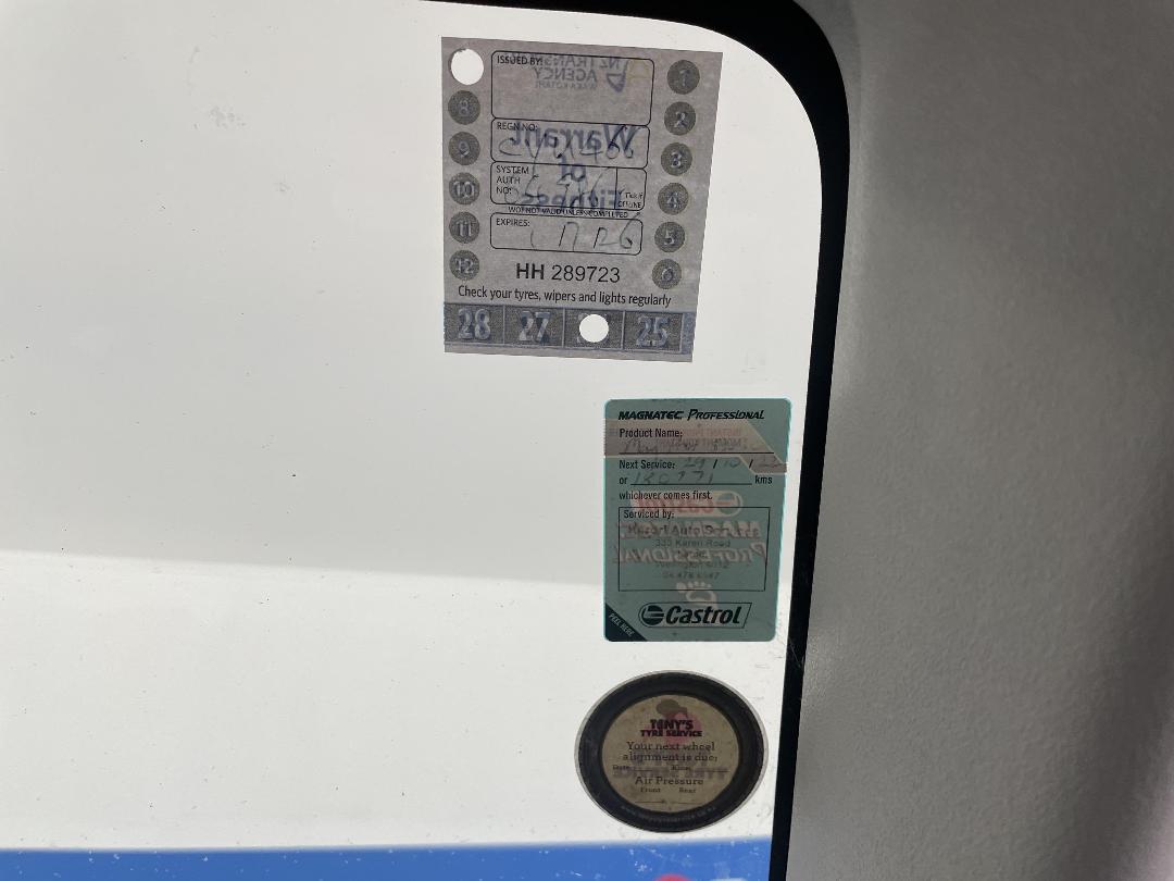 Photo '30' of Mazda Mazda2