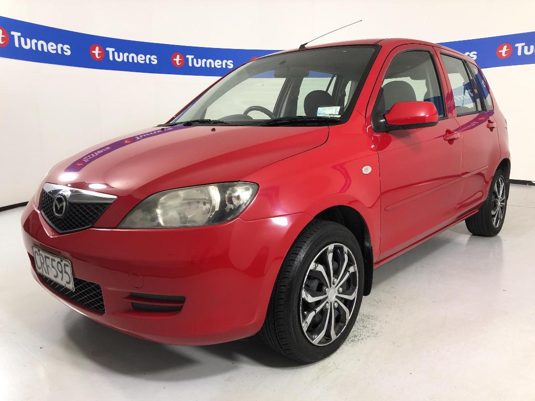 Photo '4' of Mazda Mazda2