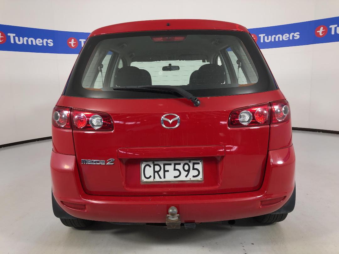 Photo '6' of Mazda Mazda2