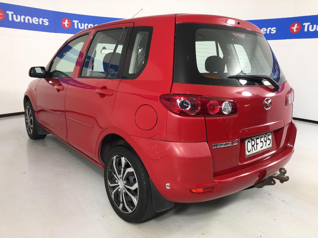 Photo '5' of Mazda Mazda2