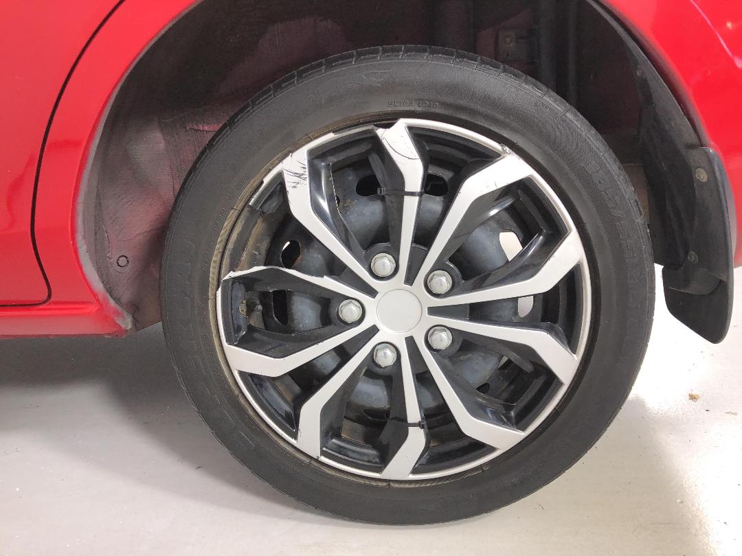 Photo '11' of Mazda Mazda2