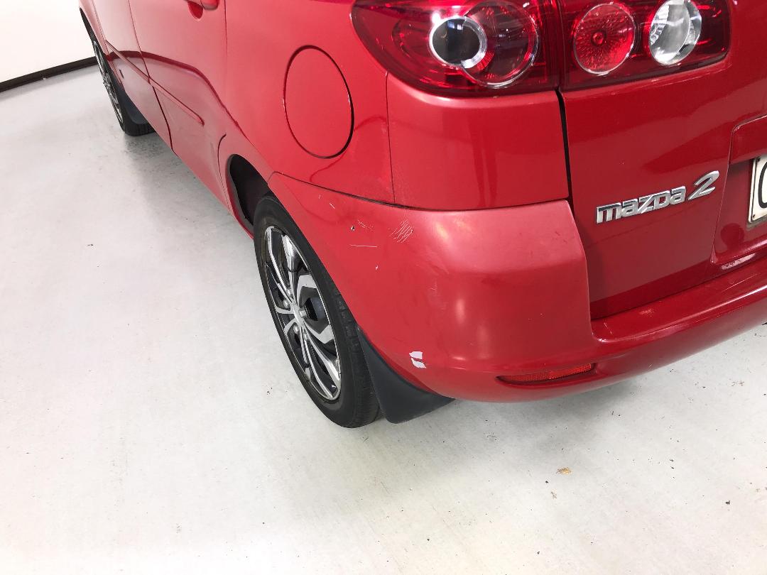 Photo '26' of Mazda Mazda2