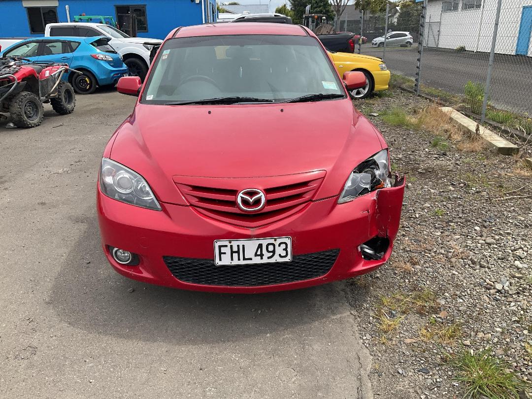 Photo '2' of Mazda Mazda3 Sporthatch SP23 Photo '2' of Mazda Mazda3 Sporthatch SP23