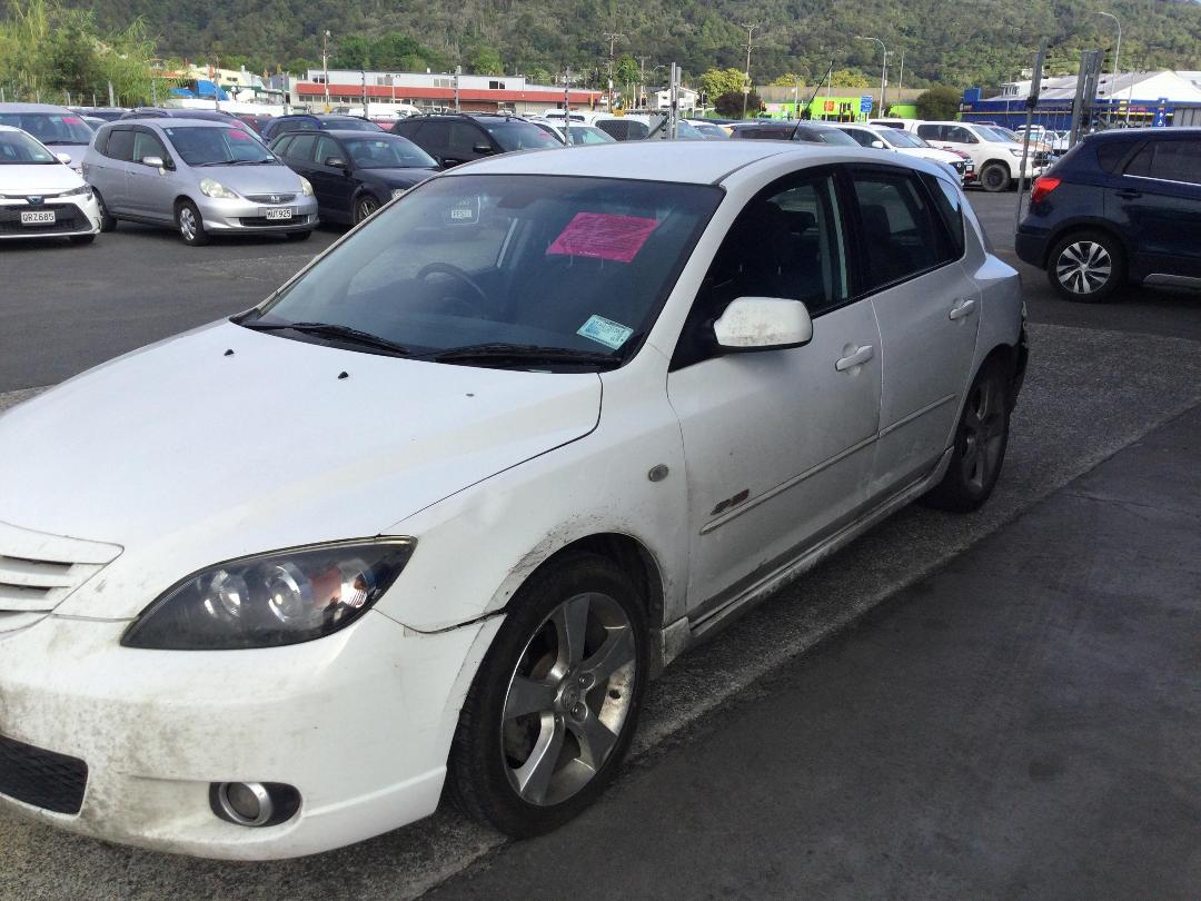 Photo '3' of Mazda Mazda3 Sporthatch SP23 Photo '3' of Mazda Mazda3 Sporthatch SP23