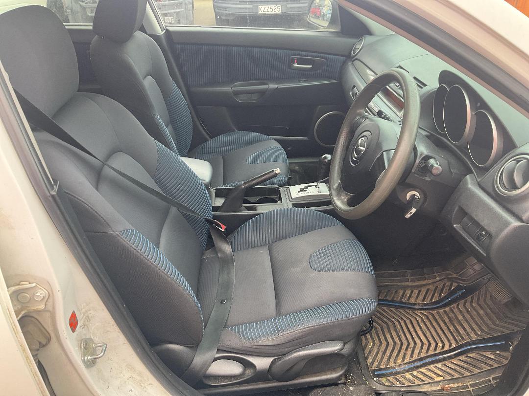 Photo '13' of Mazda Mazda3 Sporthatch GSX Photo '13' of Mazda Mazda3 Sporthatch GSX