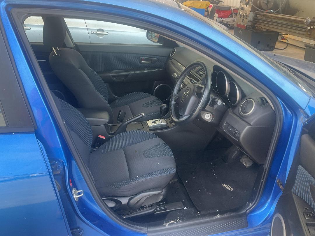 Photo '7' of Mazda Mazda3 Sporthatch SP23