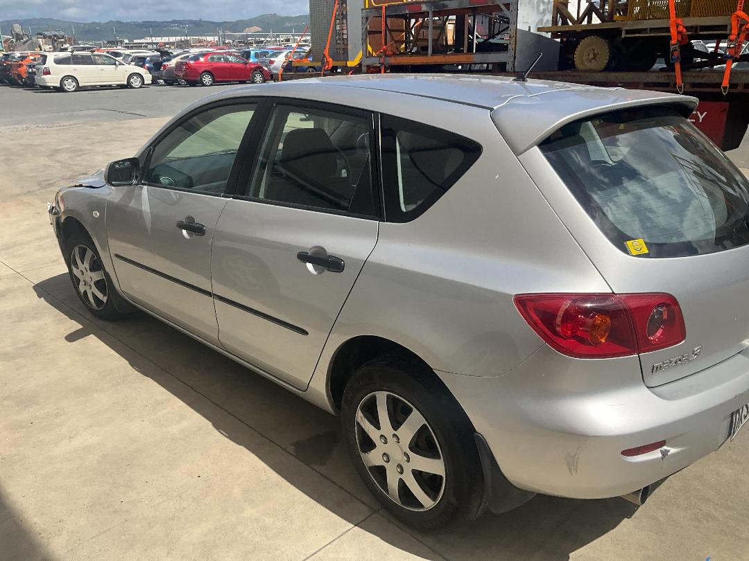 Photo '3' of Mazda Mazda3 Sporthatch GLX