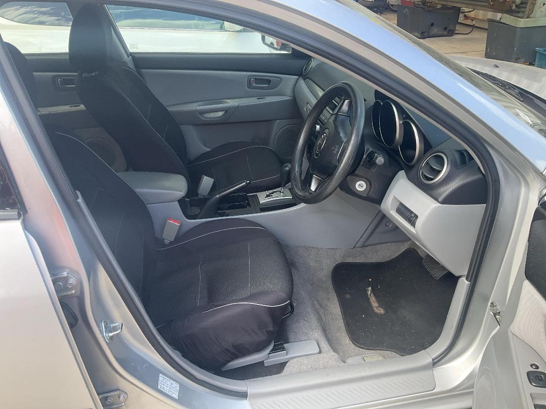 Photo '9' of Mazda Mazda3 Sporthatch GLX