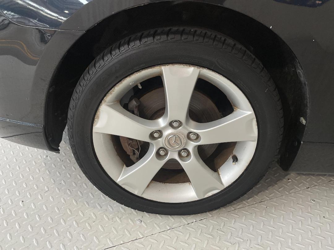 Photo '10' of Mazda Mazda3