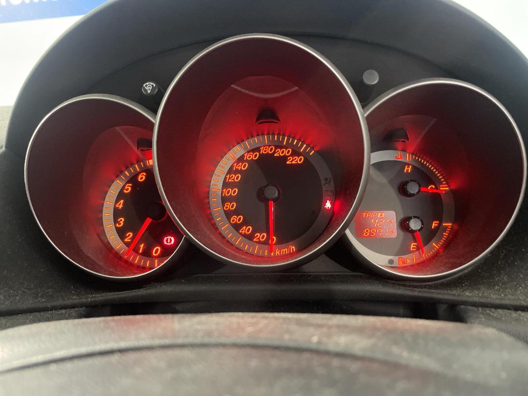 Photo '21' of Mazda Mazda3