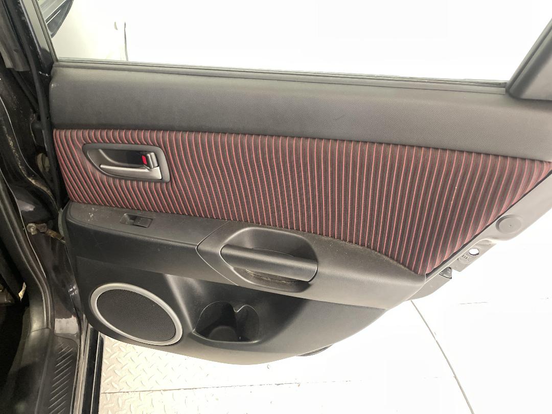 Photo '19' of Mazda Mazda3