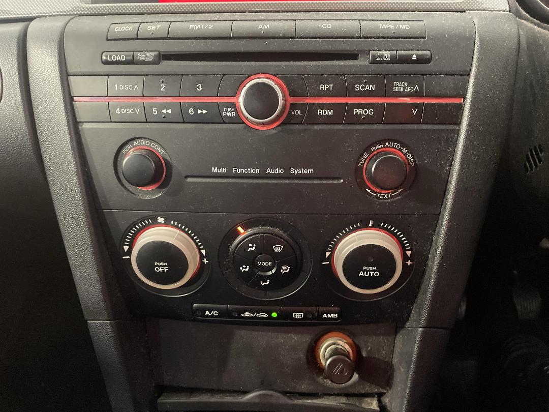 Photo '27' of Mazda Mazda3