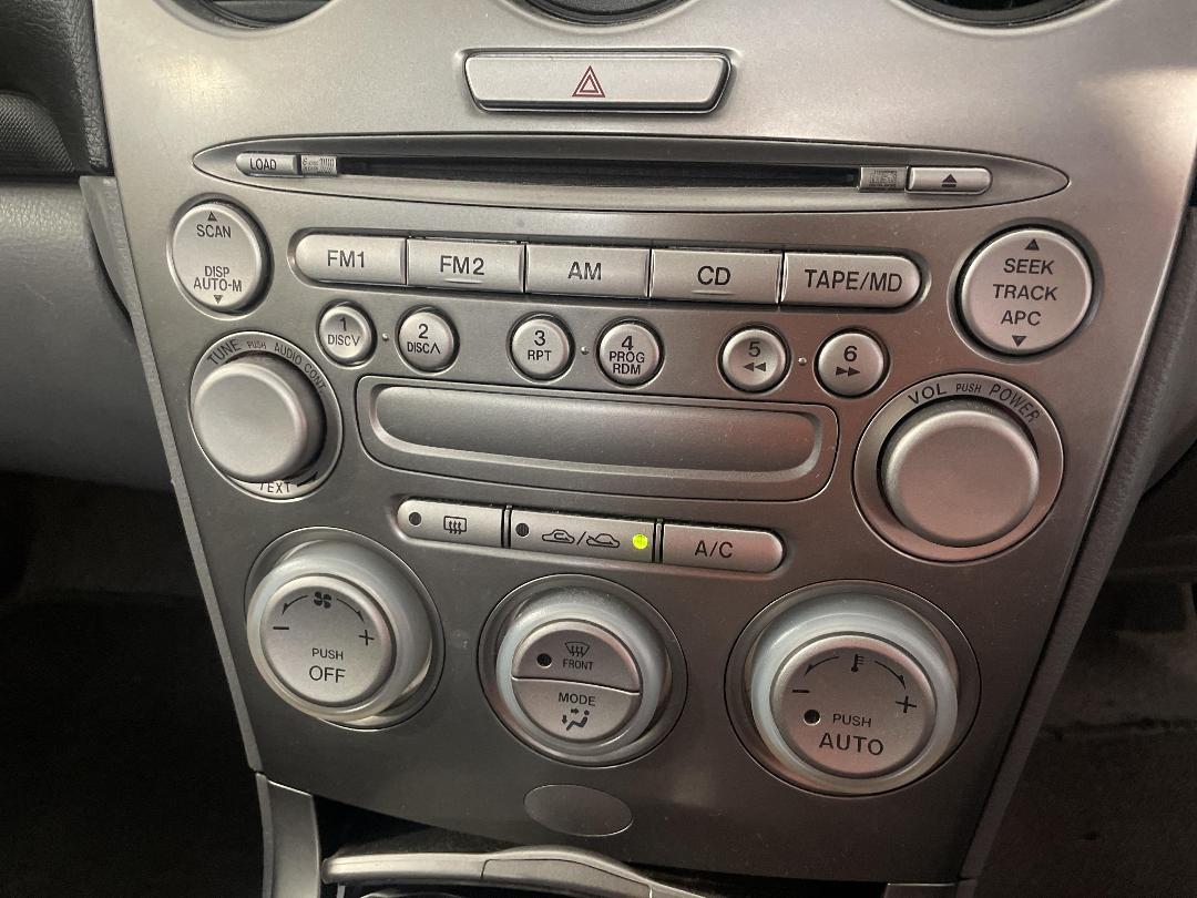 Photo '30' of Mazda Mazda6