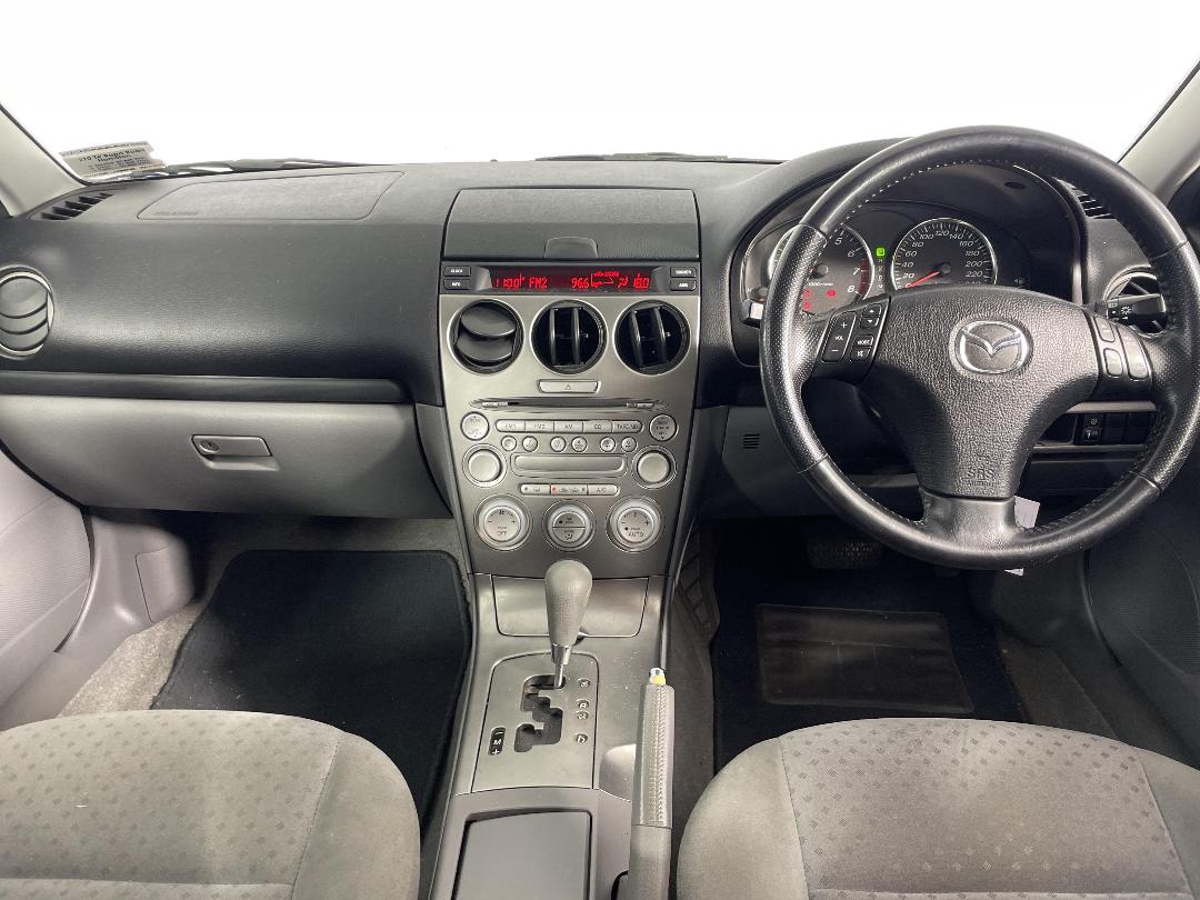 Photo '18' of Mazda Mazda6