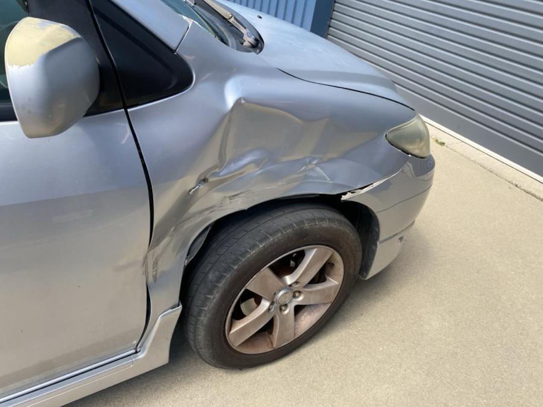 Photo '14' of Mazda MPV Photo '14' of Mazda MPV