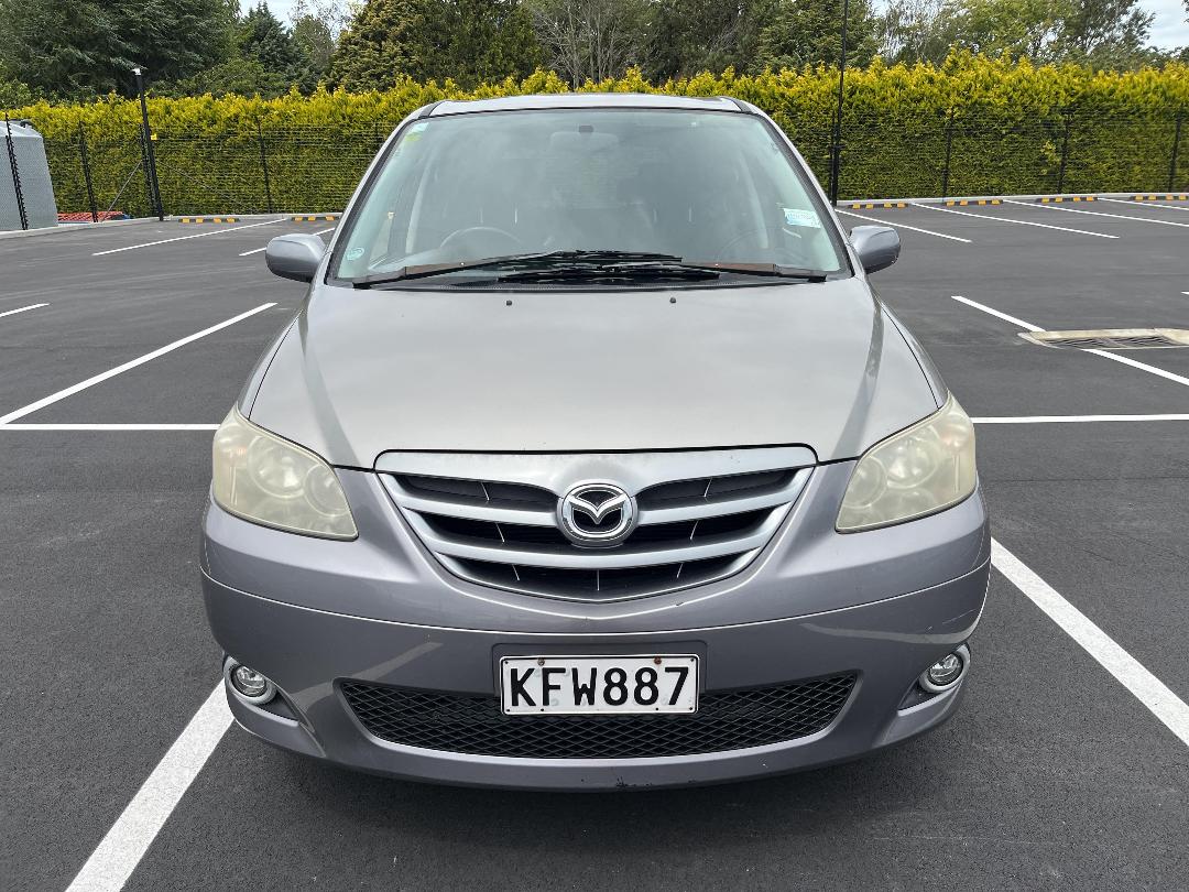 Photo '2' of Mazda MPV