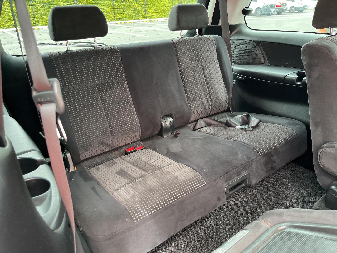 Photo '24' of Mazda MPV