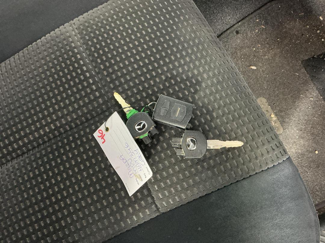 Photo '20' of Mazda MPV