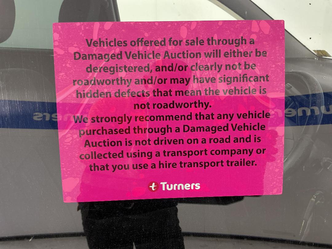 Photo '17' of Mazda MPV