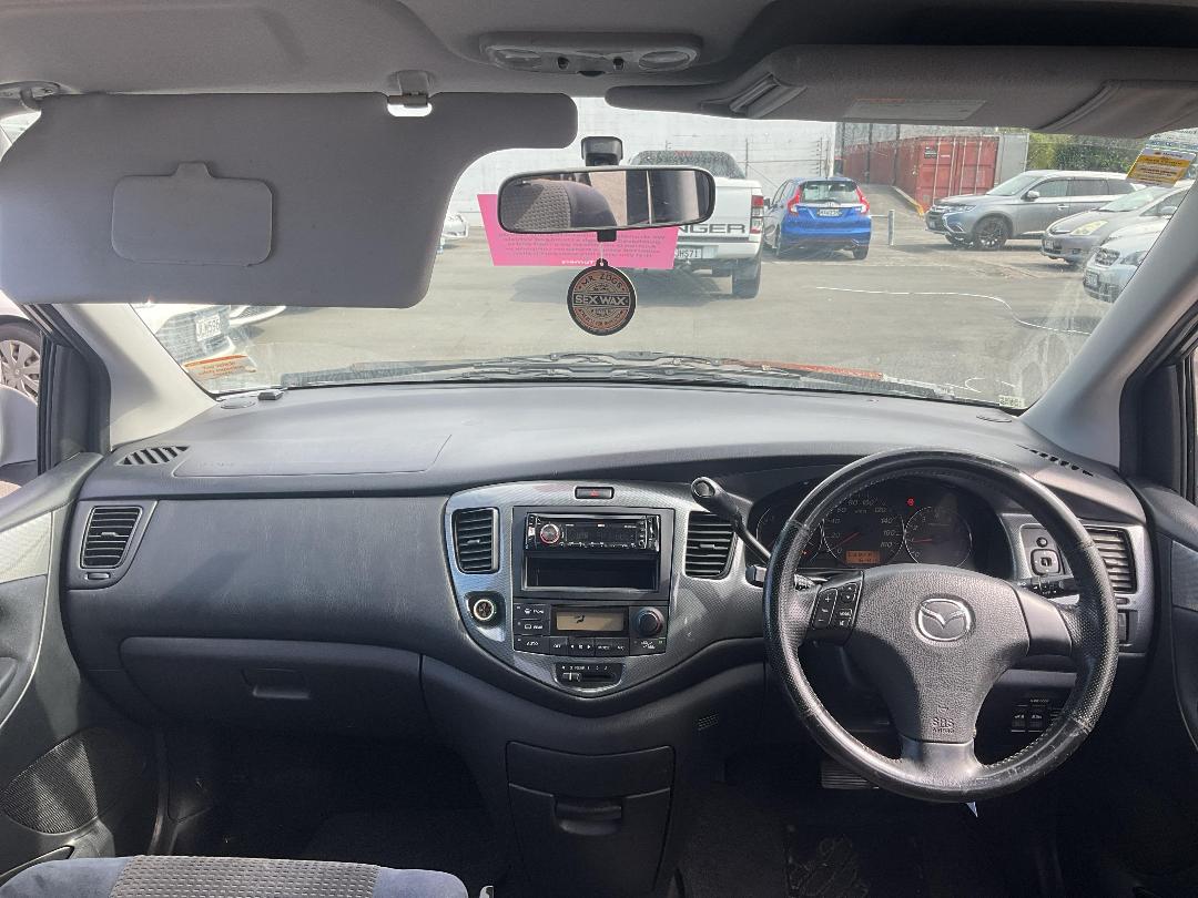 Photo '10' of Mazda MPV