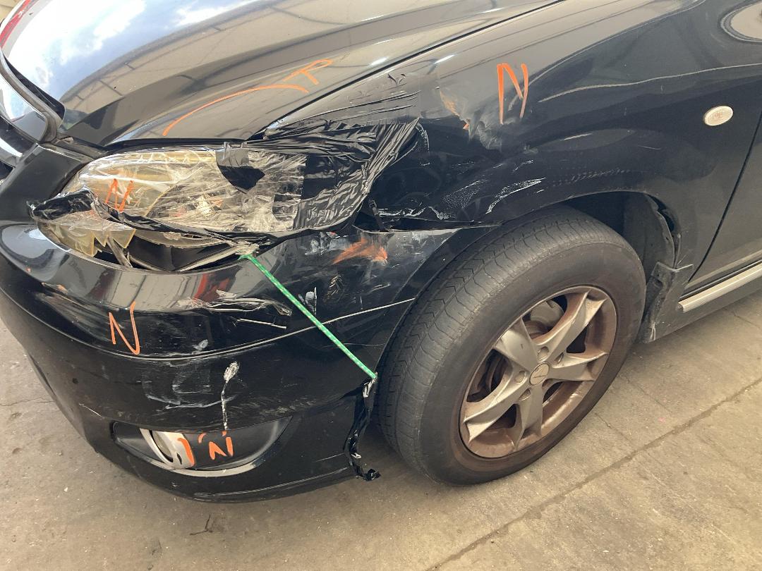 Photo '10' of Mazda MPV