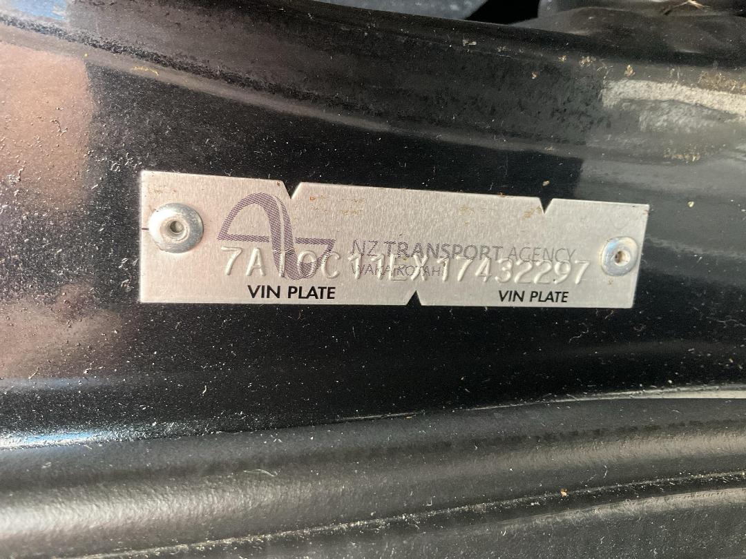 Photo '35' of Mazda MPV