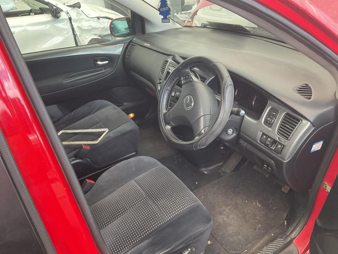 Photo '21' of Mazda MPV Photo '21' of Mazda MPV