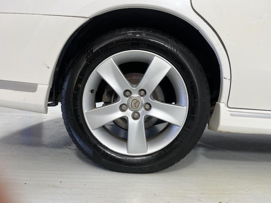 Photo '12' of Mazda MPV Photo '12' of Mazda MPV