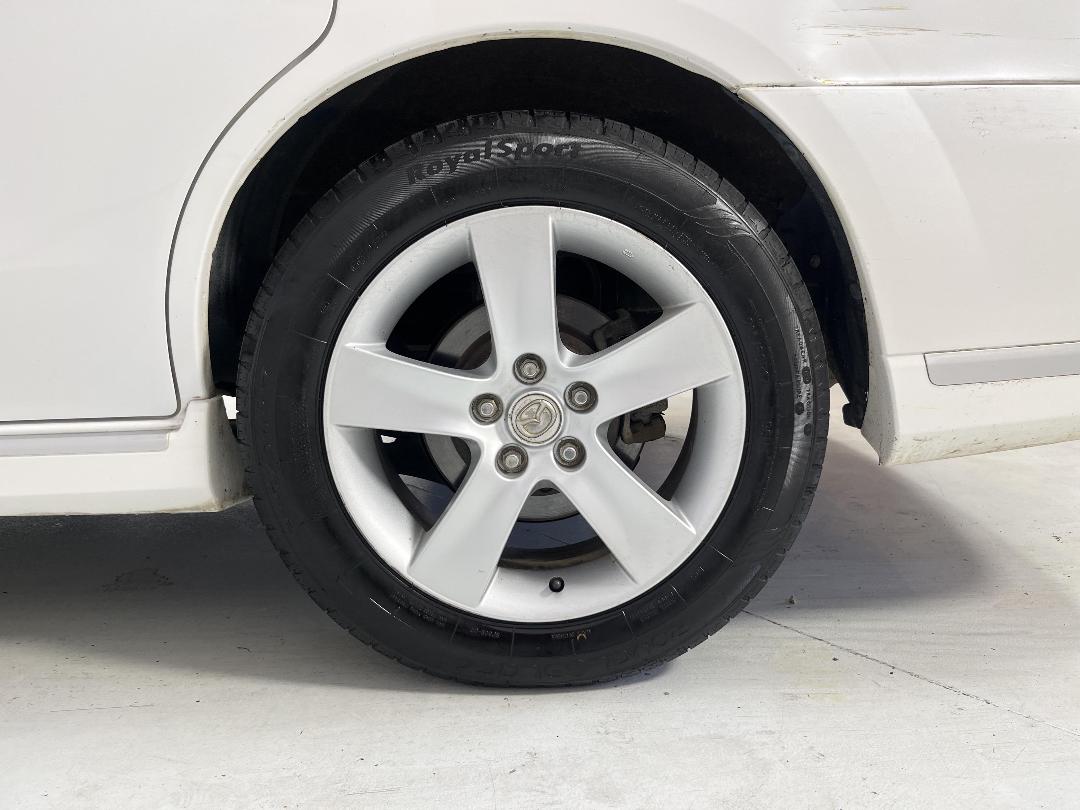 Photo '11' of Mazda MPV Photo '11' of Mazda MPV